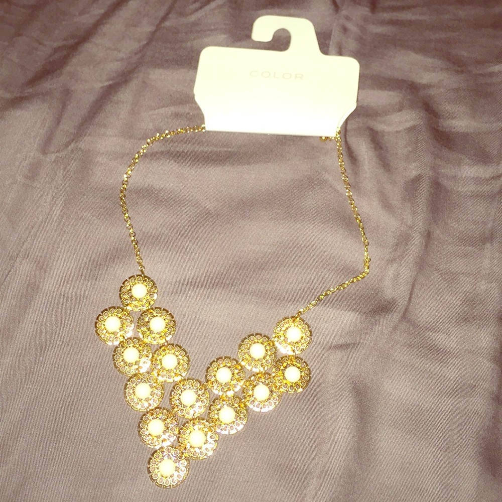 NWT statement necklace🌟👗